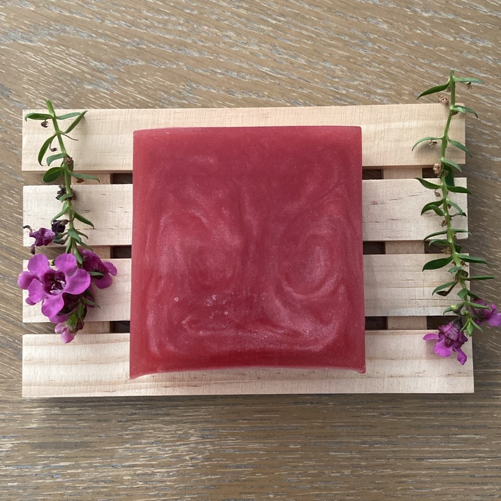 VANILLA&COCONUT Glycerin Bar Soap/ Mountain Mom Soap Co/ 4.5 oz / pink - Picture 2 of 9